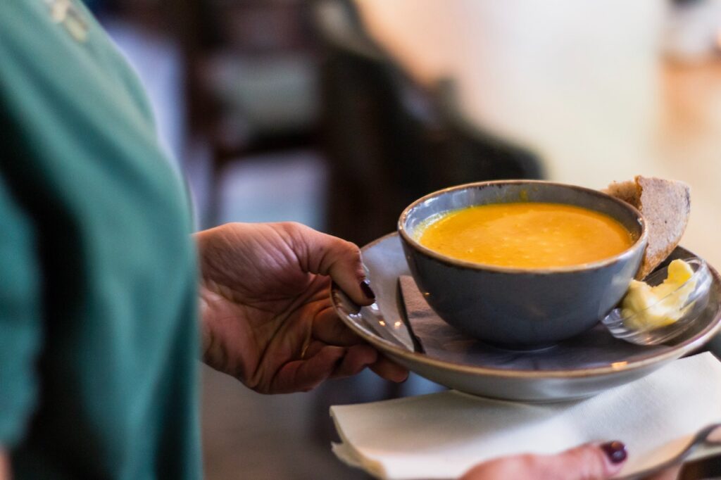 4 Foods to Eat When You Have a Cold